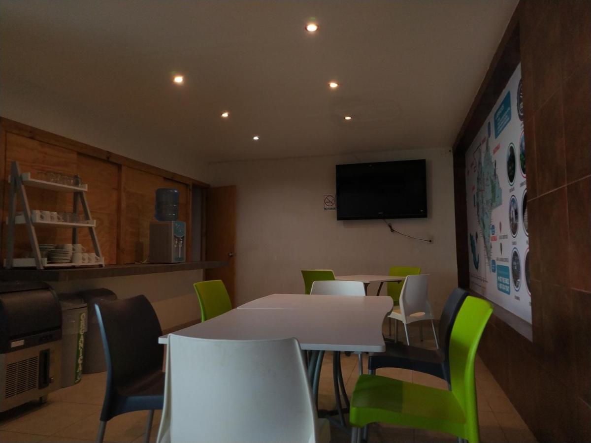 Hotel Brisas Express San Cristóbal de Las Casas Εξωτερικό φωτογραφία