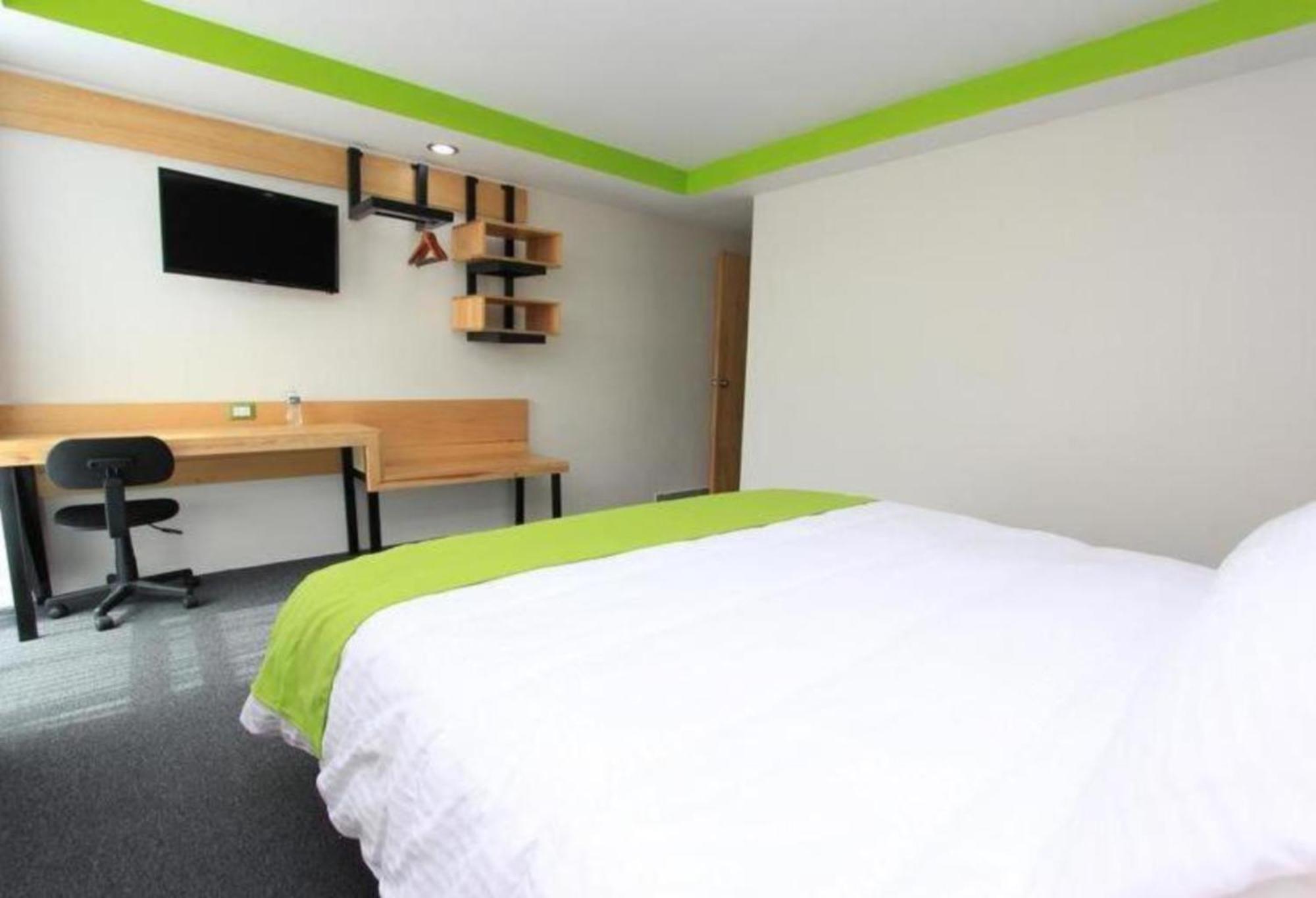 Hotel Brisas Express San Cristóbal de Las Casas Εξωτερικό φωτογραφία